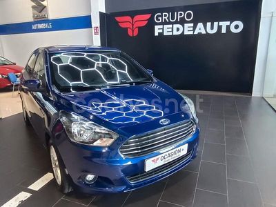 Usado Ford Ka Plus Ultimate 85 CV (62 kW) 2017 Azul Utilitario