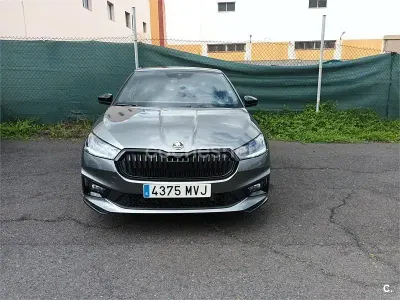 Usado Skoda Fabia Monte Carlo 115 CV (84 kW) 2024 Gris / plata Utilitario