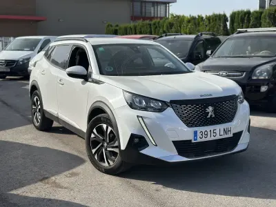 Occasion Peugeot 2008 Allure 130 PK (95 kW) 2021 Wit SUV