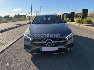 Usado Mercedes A200 156 CV (114 kW) 2019 Gris / plata Berlina