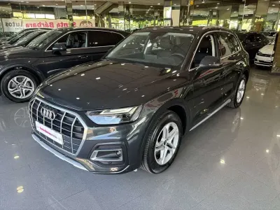Usado Audi e-tron GT quattro Advanced Plus 119 kW (162 CV) 2022 Gris Berlina
