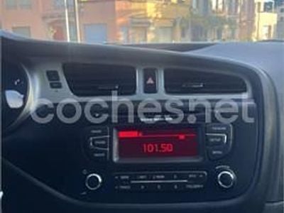 Usado Kia Ceed GT 90 CV (66 kW) 2015 Azul Berlina