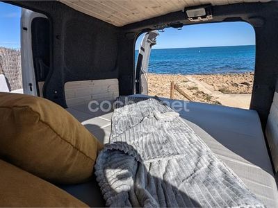 Usado Nissan Evalia Comfort 110 CV (80 kW) 2018 Blanco Monovolumen