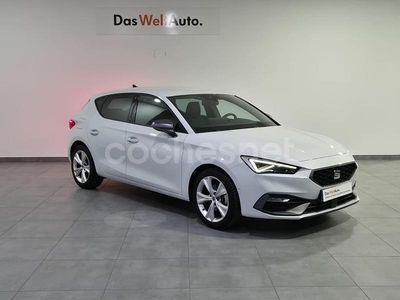 Blanco Usado 2025 Seat Leon FR Berlina | 21.900 € (Precio justo)