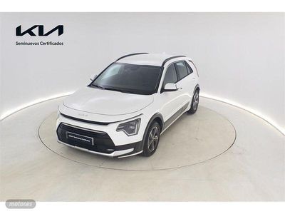 Usado Kia Niro 141 CV (103 kW) 2024 Blanco SUV