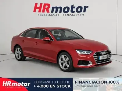 Usado Audi A4 Advanced Plus 136 HP (100 kW) 2021 Vermelho Sedan