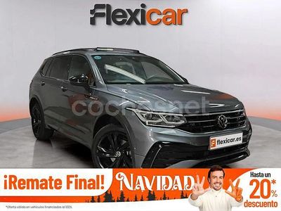 Gris / plata Usado 2023 VW Tiguan Allspace R-line SUV | 38.390 € (Un poco caro)