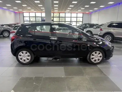 Usado Opel Corsa Selective 90 CV (66 kW) 2018 Azul Utilitario