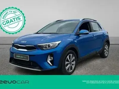 Usado Kia Stonic 100 CV (73 kW) 2025 Azul SUV