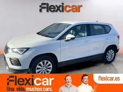 Begagnad Seat Ateca Reference 110 HK (80 kW) 2023 Vit SUV