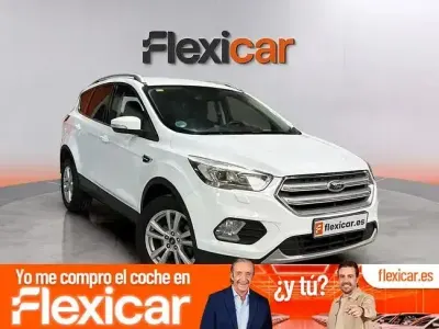 Usado Ford Kuga Titanium 120 CV (88 kW) 2018 Blanco SUV