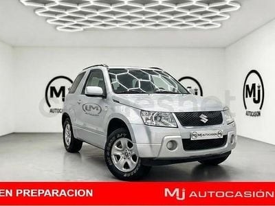 Usado Suzuki Grand Vitara 129 CV (94 kW) 2010 Gris SUV