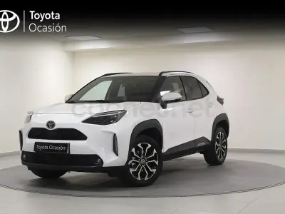 Usado Toyota Yaris Cross Active 116 CV (85 kW) 2024 Blanco SUV
