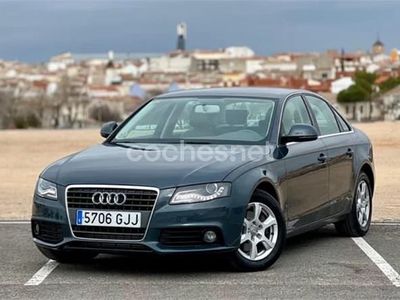 Usado Audi A4 143 CV (105 kW) 2008 Gris / plata Berlina