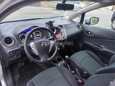 Usado Nissan Note Acenta 90 CV (66 kW) 2014 Gris / plata Utilitario