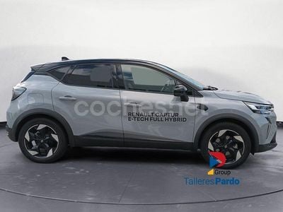 Usado Renault Captur Techno 145 CV (106 kW) 2025 Gris / plata SUV