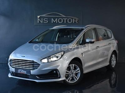 Usado Ford S-MAX Titanium 150 CV (110 kW) 2019 Gris / plata Monovolumen