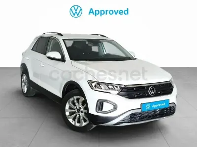 Usado VW T-Roc Life 110 CV (80 kW) 2023 Blanco SUV