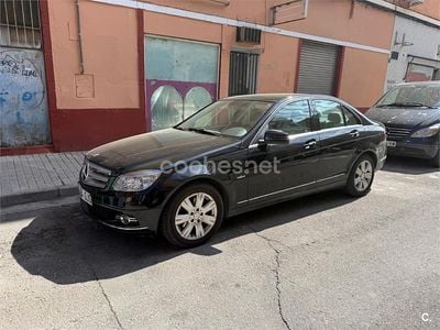 Usado Mercedes C220 Avantgarde 150 CV (110 kW) 2008 Negro Berlina