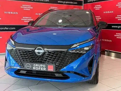 Usado Nissan Qashqai 190 CV (139 kW) 2026 Magnetic blue techo black SUV