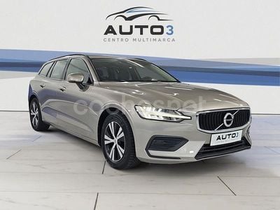 Beige Usado 2019 Volvo V60 Inscription Familiar | 20.990 € (Precio justo)