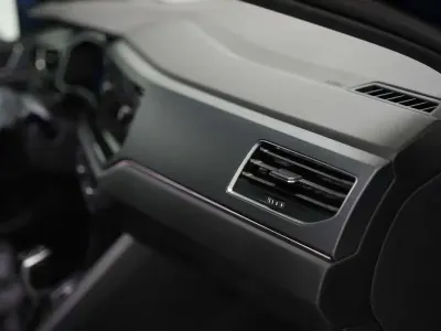Usado VW Taigo R-line 116 CV (85 kW) 2024 Azul SUV