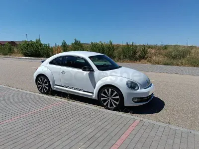 Usado VW Beetle R-line 200 CV (147 kW) 2012 Blanco Utilitario