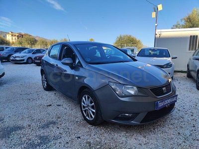 Usado Seat Ibiza CONNECT 105 CV (77 kW) 2017 Gris / plata Berlina