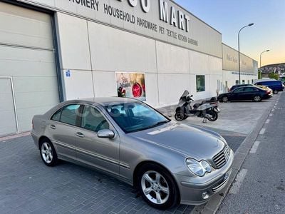 Mercedes C230