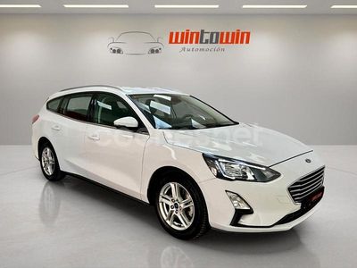 Usado Ford Focus Trend 125 CV (91 kW) 2020 Blanco Familiar