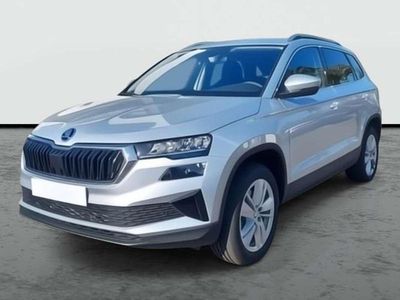 Usado Skoda Karoq Selection 116 CV (85 kW) 2025 Plateado SUV