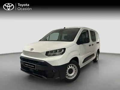 Usado Toyota Proace City City 102 CV (75 kW) 2025 Blanco Monovolumen