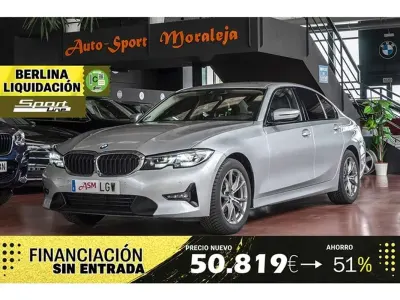 Używany BMW 318 Shadowline 150 KM (110 kW) 2020 Srebrny Sedan/Limuzyna
