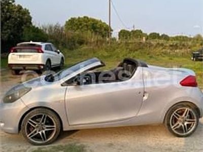 Usado Renault Wind Dynamique 100 CV (73 kW) 2011 Gris / plata Coupe