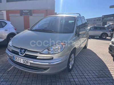Beige Usado 2009 Peugeot 807 Premium Monovolumen | 5500 € (Precio justo)