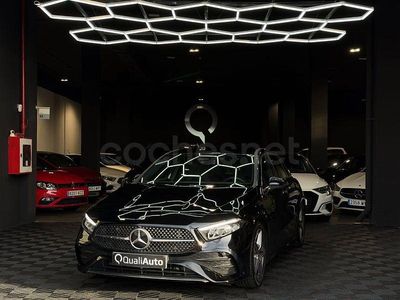 Usado Mercedes A180 136 CV (100 kW) 2024 Negro Berlina