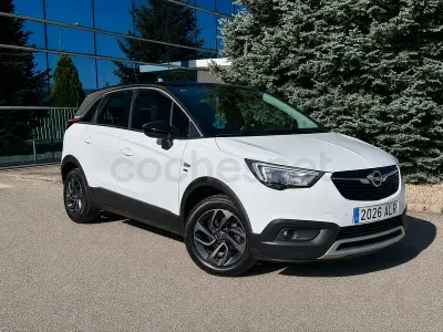 Usado Opel Crossland X Innovation 102 CV (75 kW) 2019 Blanco SUV