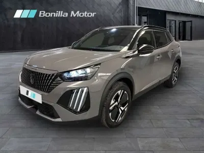 Usado Peugeot 2008 GT 131 CV (96 kW) 2024 Gris SUV