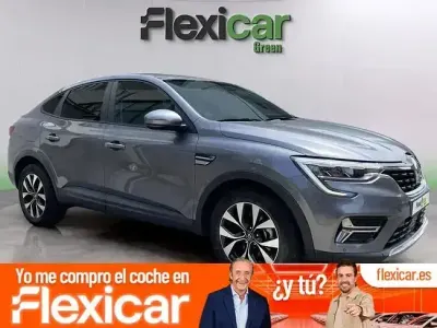 Usado Renault Arkana 145 CV (106 kW) 2022 Gris SUV