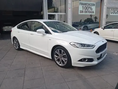 Usado Ford Mondeo ST-Line 150 CV (110 kW) 2017 Blanco Berlina