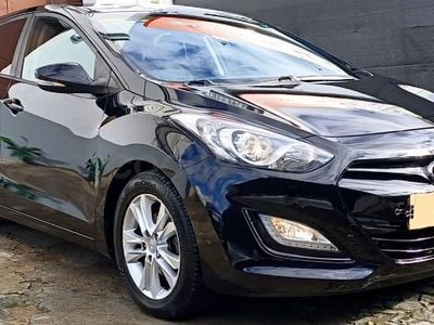 Usado Hyundai i30 Sport 128 CV (94 kW) 2013 Negro Berlina