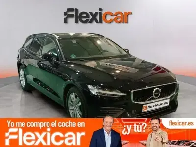 Usado Volvo V60 Momentum 150 CV (110 kW) 2019 Negro Familiar