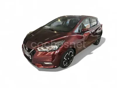 Usado Nissan Micra Acenta 100 CV (73 kW) 2021 Violeta / lila Utilitario