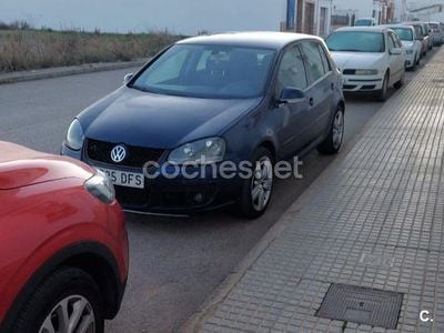 Azul Usado 2004 VW Golf IV Sportline Berlina | 4250 € (Un poco caro)