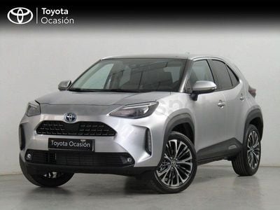 Usado Toyota Yaris Cross Style 116 CV (85 kW) 2022 Gris / plata SUV