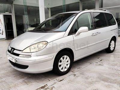 Usado Peugeot 807 130 CV (95 kW) 2003 Gris / plata Monovolumen
