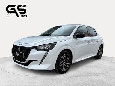 Usado Peugeot 208 Active 102 CV (75 kW) 2023 Blanco Utilitario