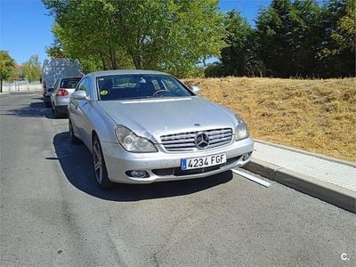 Gris / plata Usado 2006 Mercedes CLS320 Berlina | 8000 € (Buen precio)