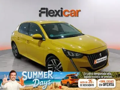 Usado Peugeot 208 Allure 100 CV (73 kW) 2020 Amarillo Utilitario