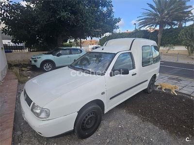 Usado VW Caddy 80 CV (58 kW) 2010 Blanco Monovolumen